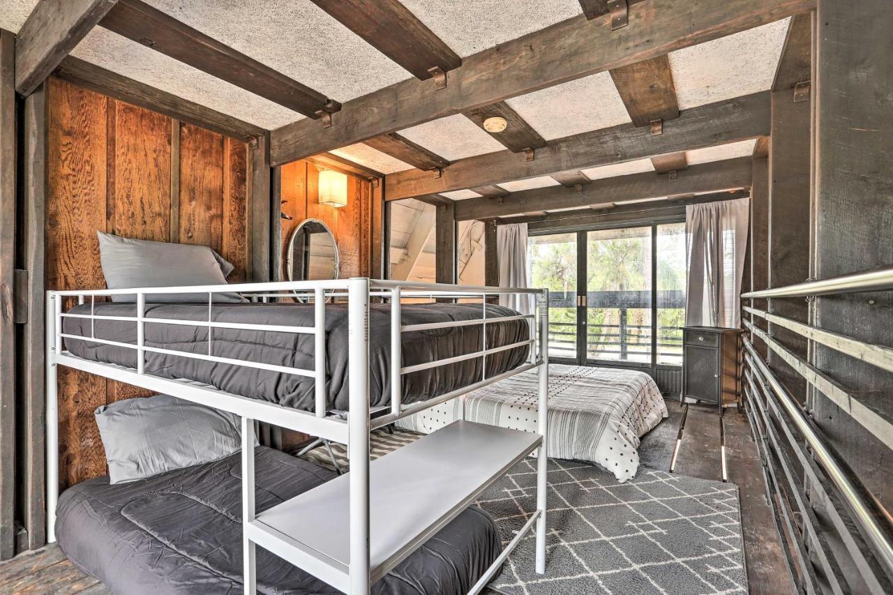 Authentic Clewiston Home With Outdoor Game Room Eksteriør bilde