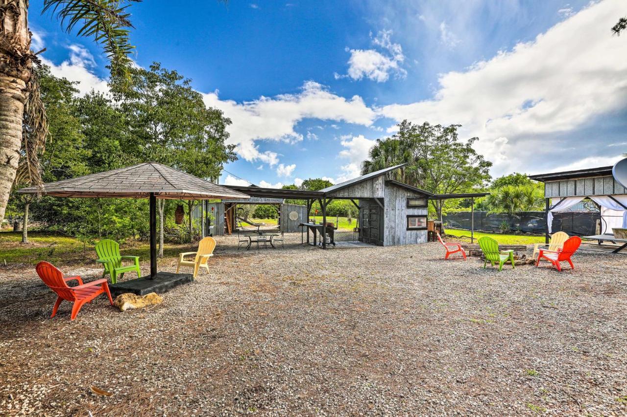 Authentic Clewiston Home With Outdoor Game Room Eksteriør bilde