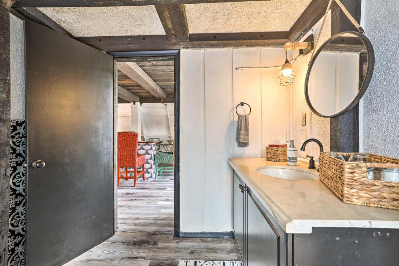 Authentic Clewiston Home With Outdoor Game Room Eksteriør bilde