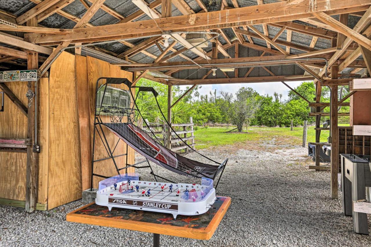 Authentic Clewiston Home With Outdoor Game Room Eksteriør bilde